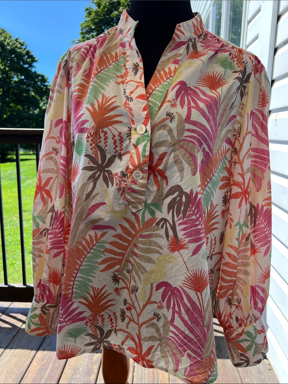 J. McLaughlin Top
NWOT